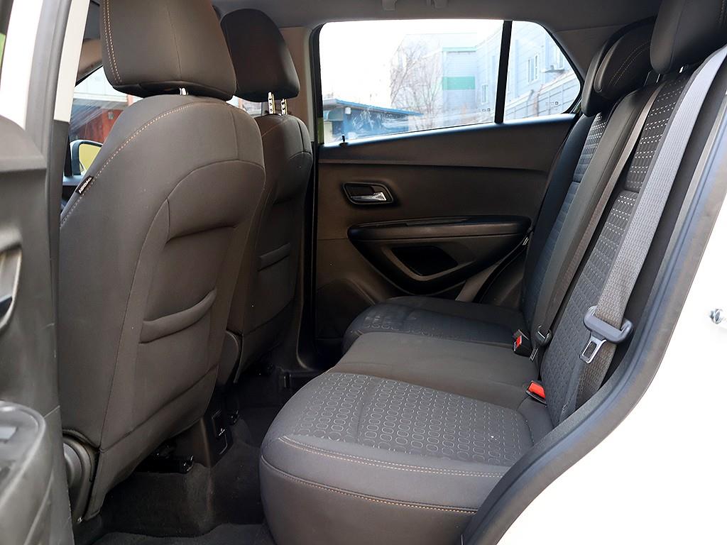 Chevrolet Trax 2019 Blanco - Importación desde Corea - HF Imports Iquique - Foto 13