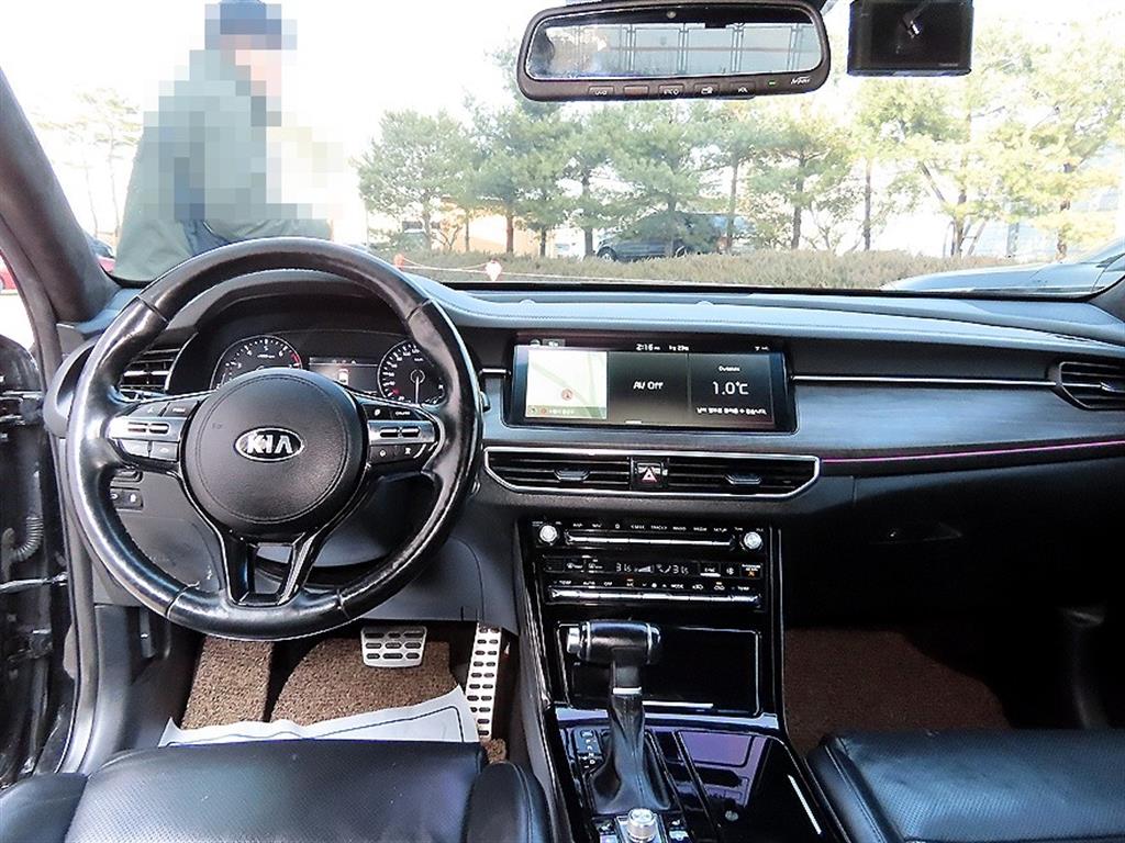 KIA K7 - Vista 7