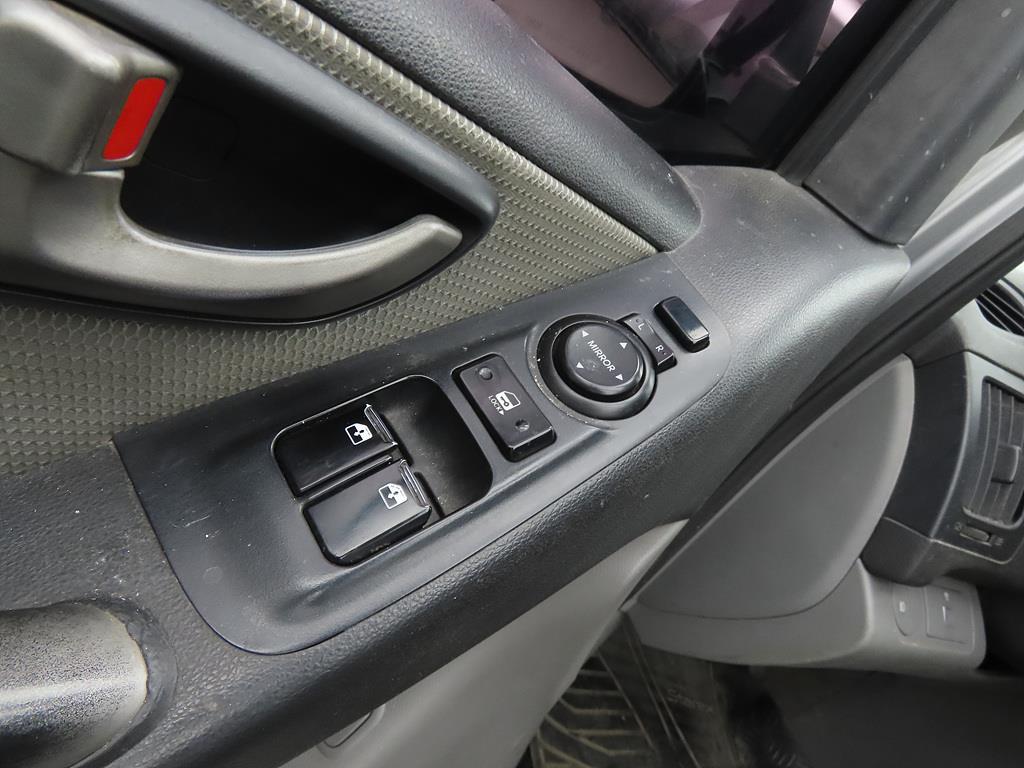 HYUNDAI Starex 2011 Plateado - Importación desde Corea - HF Imports Iquique - Foto 14