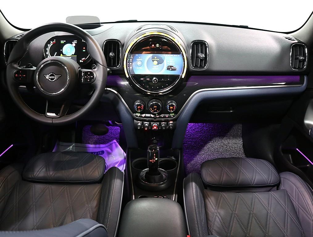 Mini Countryman - Vista 5