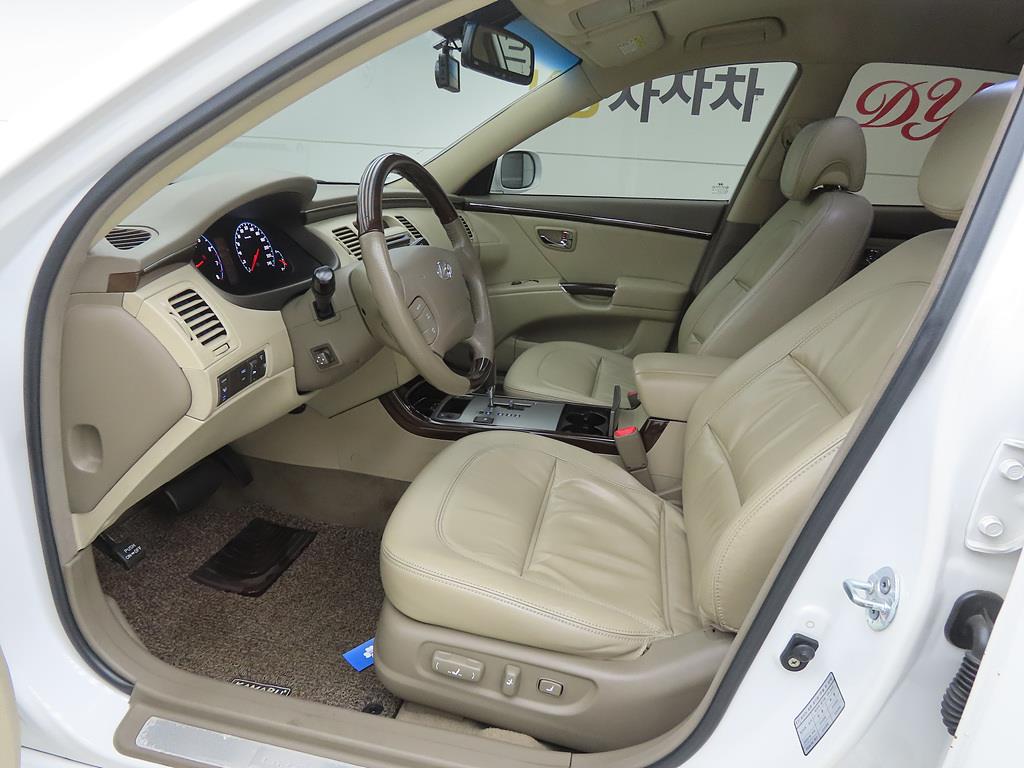 HYUNDAI Grandeur - Vista 4