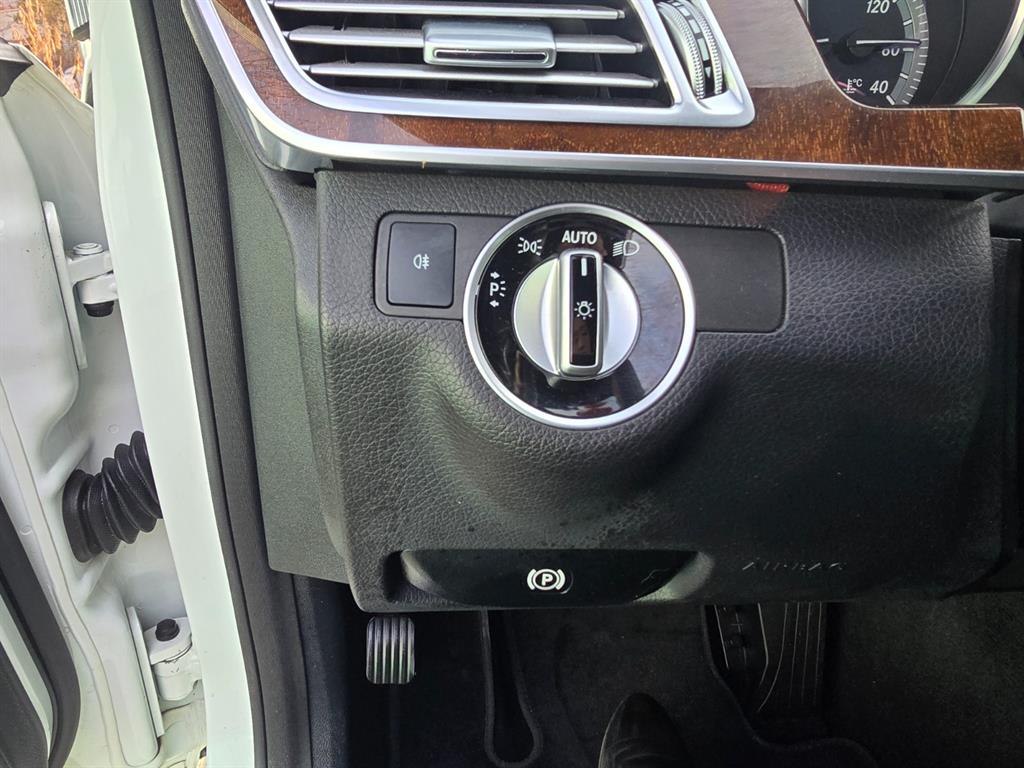 Mercedes Benz E class 2016 Blanco - Importación desde Corea - HF Imports Iquique - Foto 14