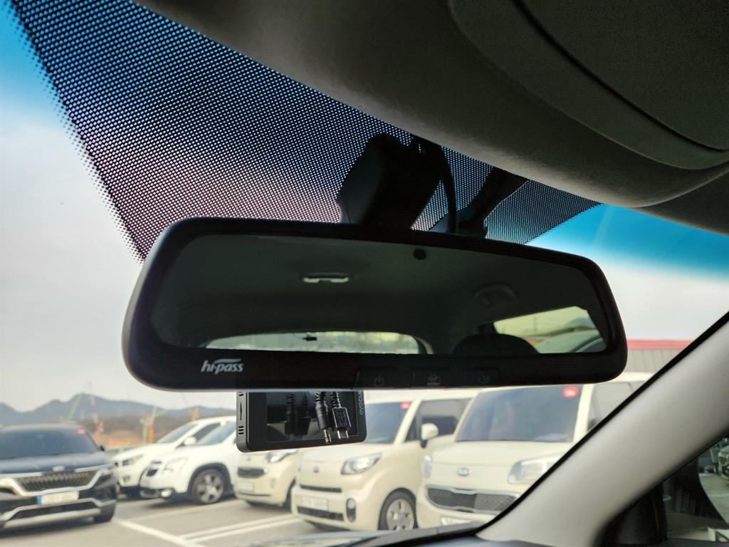 Ssangyong Tivoli 2018 Verde - Importación desde Corea - HF Imports Iquique - Foto 19