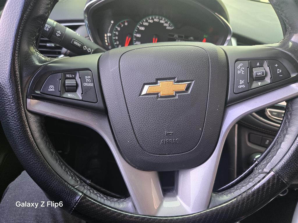 Chevrolet Trax 2019 Negro - Importación desde Corea - HF Imports Iquique - Foto 16