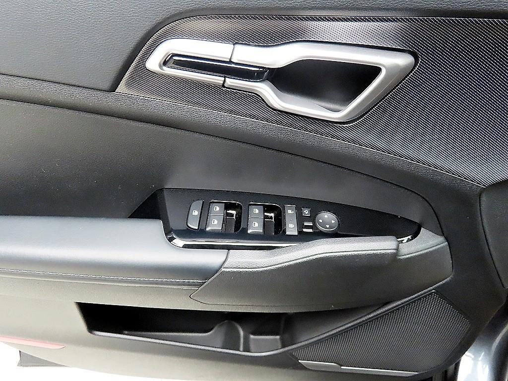 KIA Sportage - Vista 11