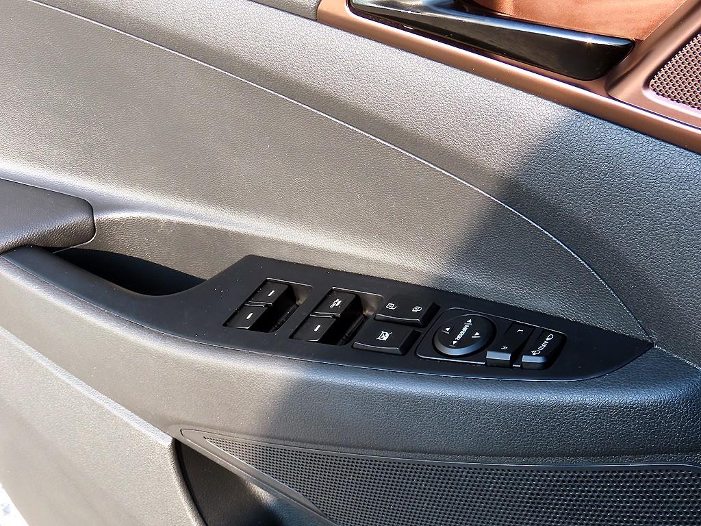 HYUNDAI Tucson - Vista 11