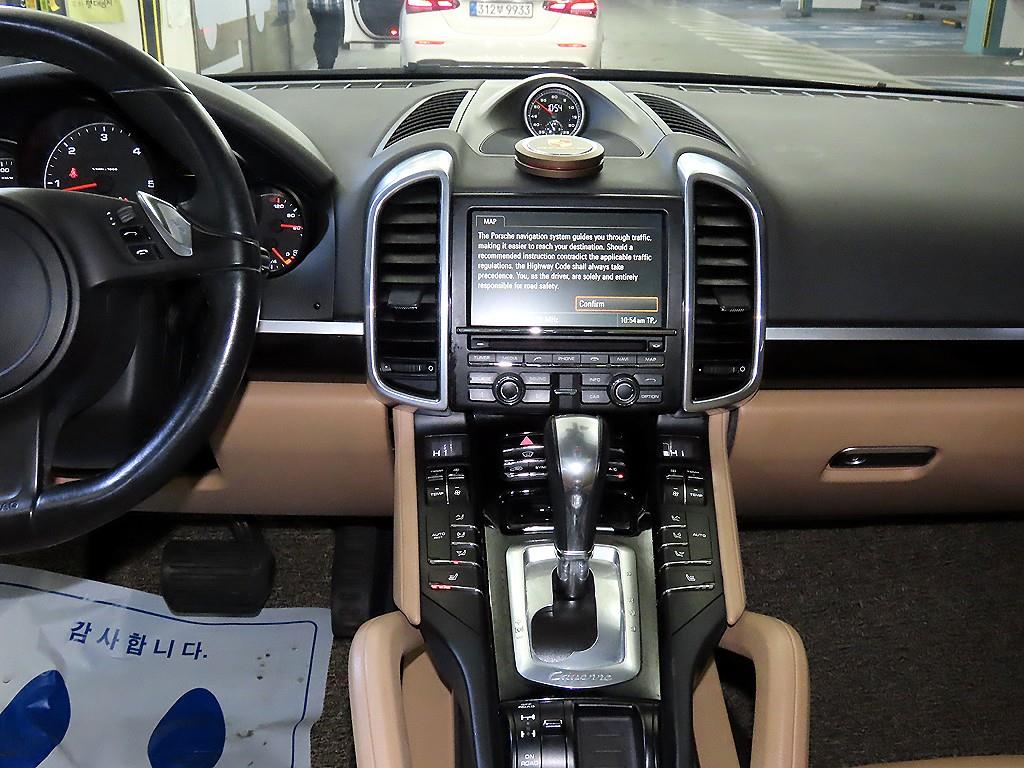 Porsche Cayenne - Vista 11