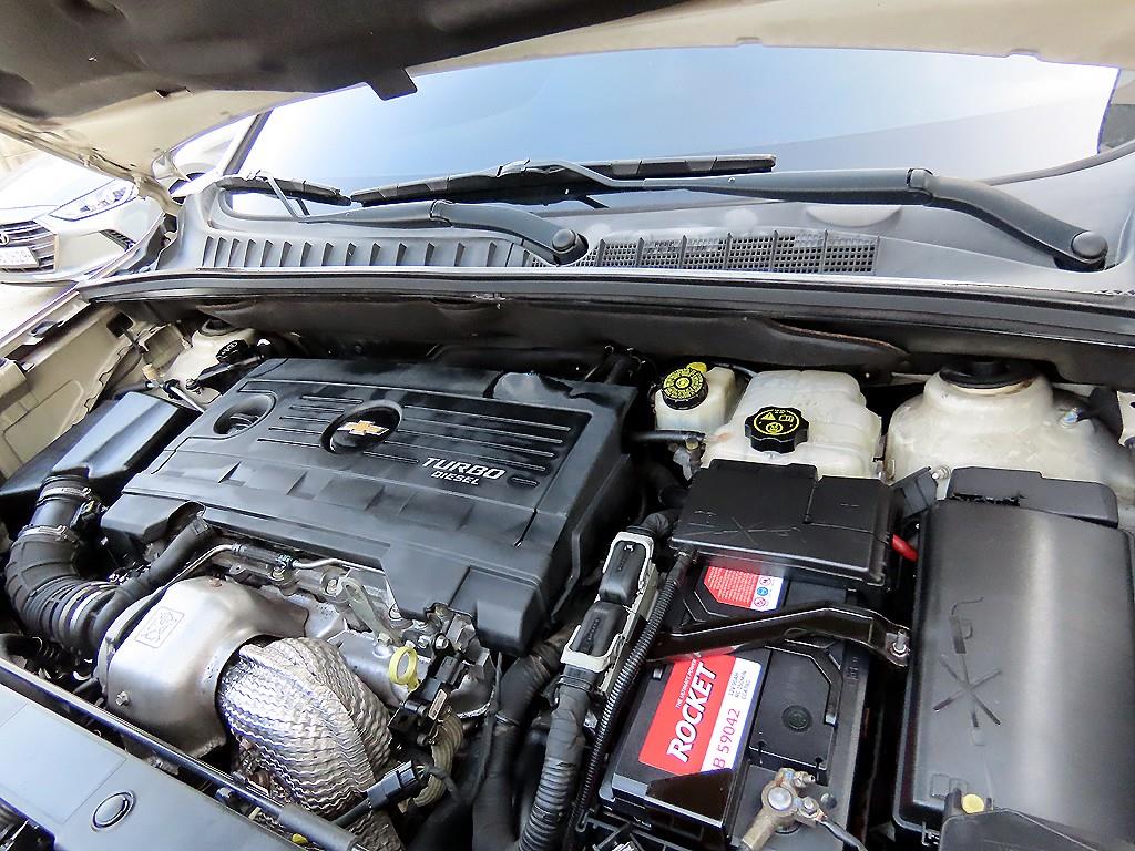 Chevrolet Orlando 2013 Blanco - Importación desde Corea - HF Imports Iquique - Foto 19