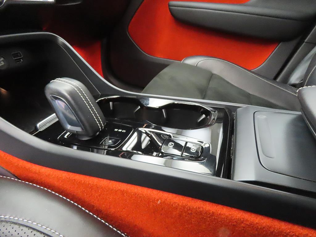 Volvo XC40 - Vista 11