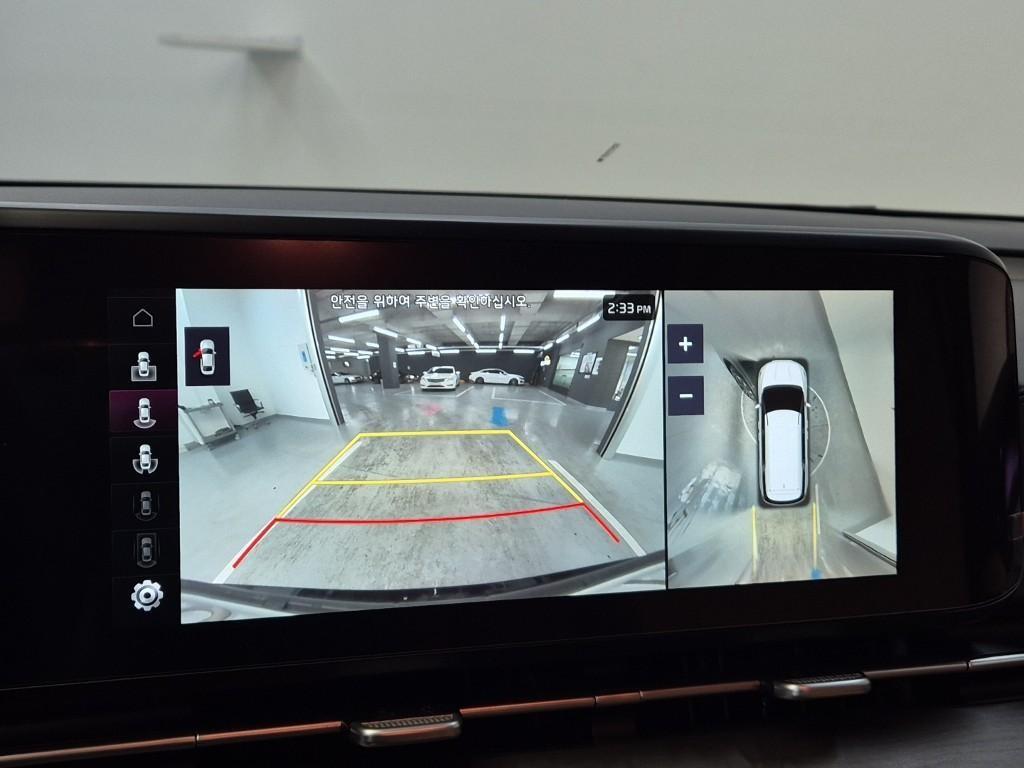 KIA Carnival - Vista 9