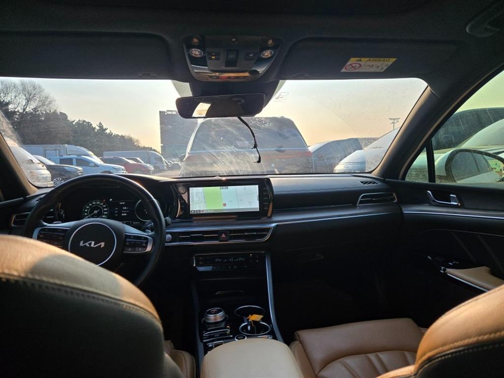 KIA K5 - Vista 6