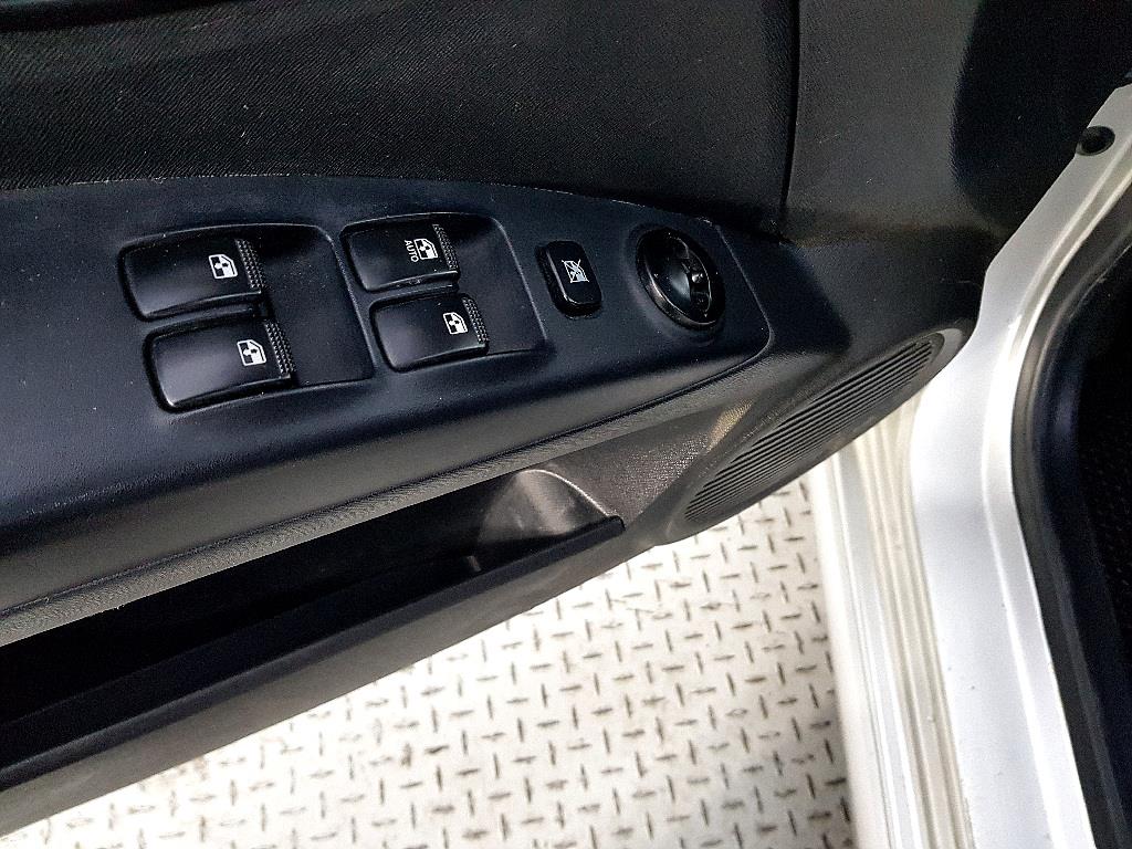 KIA Morning - Vista 11