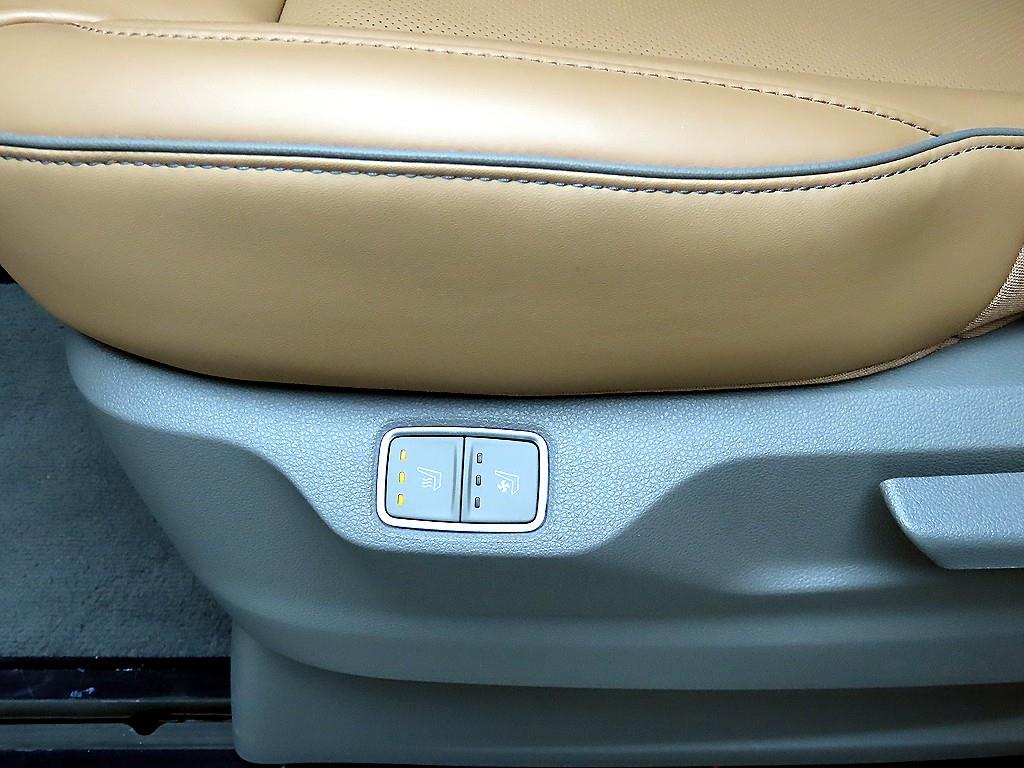 HYUNDAI Staria 2025 Blanco - Importación desde Corea - HF Imports Iquique - Foto 15