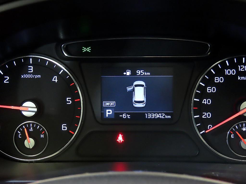 KIA Sorento - Vista 9