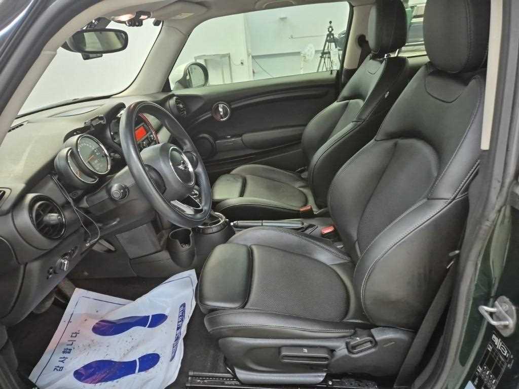 Mini Cooper - Vista 11