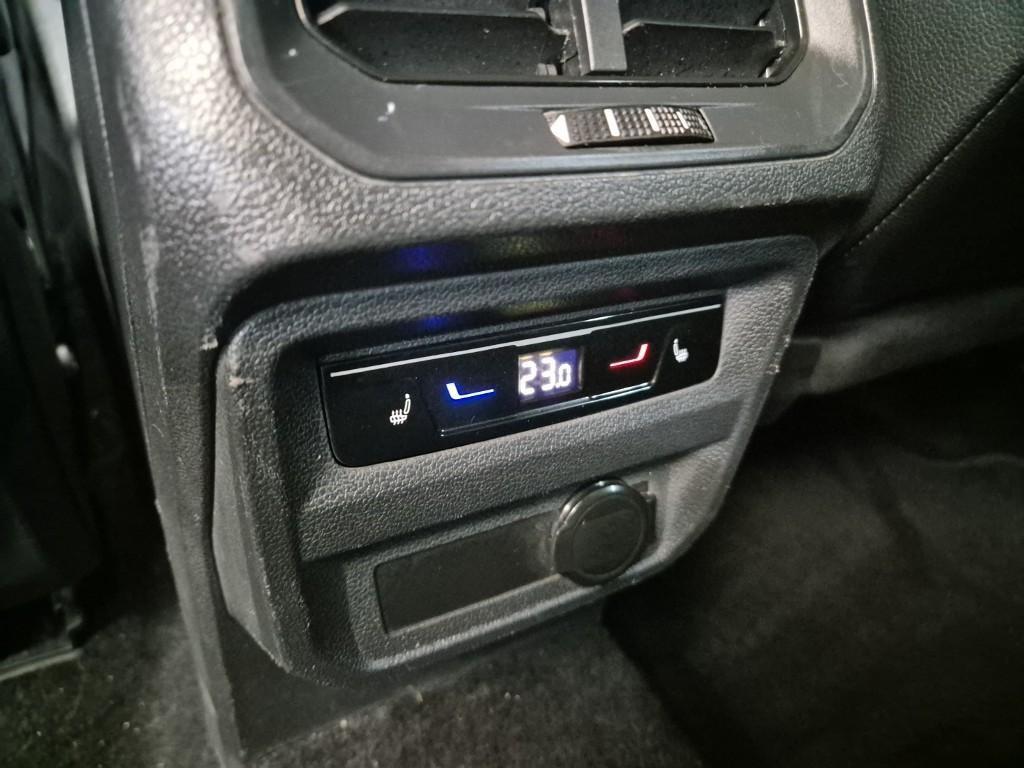 Volkswagen Tiguan 2023 Negro - Importación desde Corea - HF Imports Iquique - Foto 17