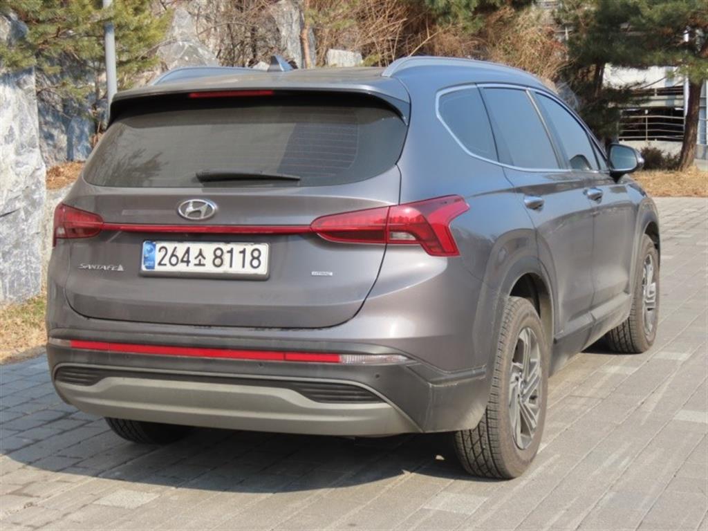 HYUNDAI Santa Fe - Vista 5