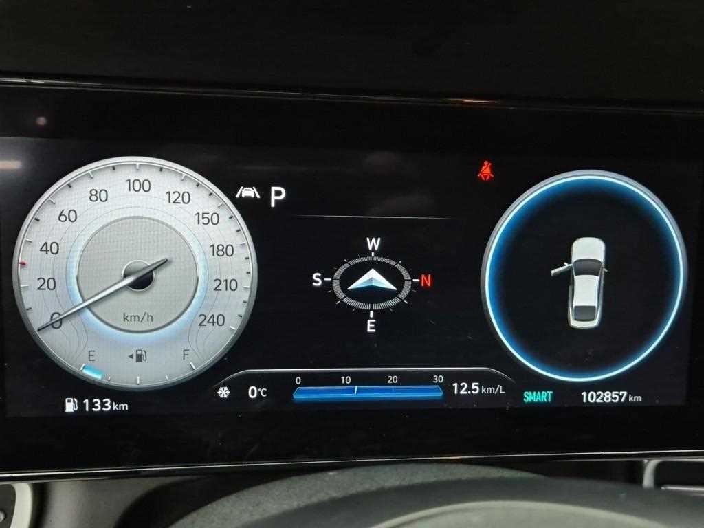 HYUNDAI Avante - Vista 6