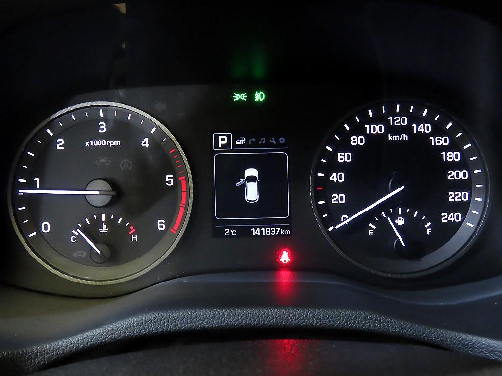 HYUNDAI Tucson - Vista 9