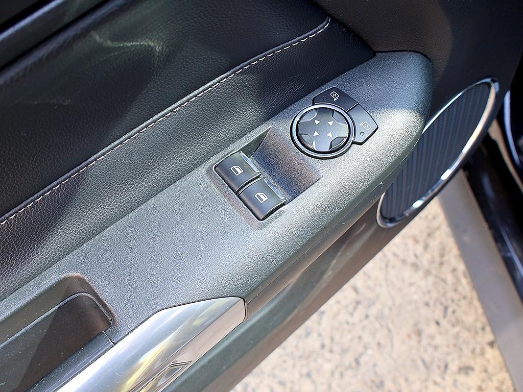 Ford Mustang 2016 Negro - Importación desde Corea - HF Imports Iquique - Foto 11