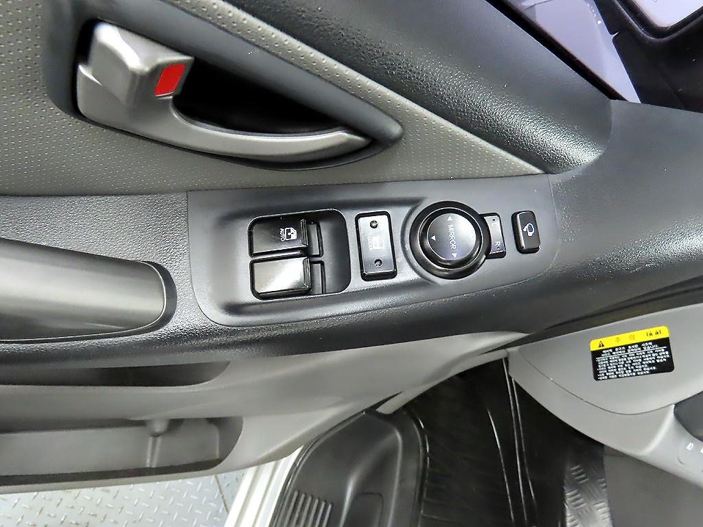 HYUNDAI Starex - Vista 11