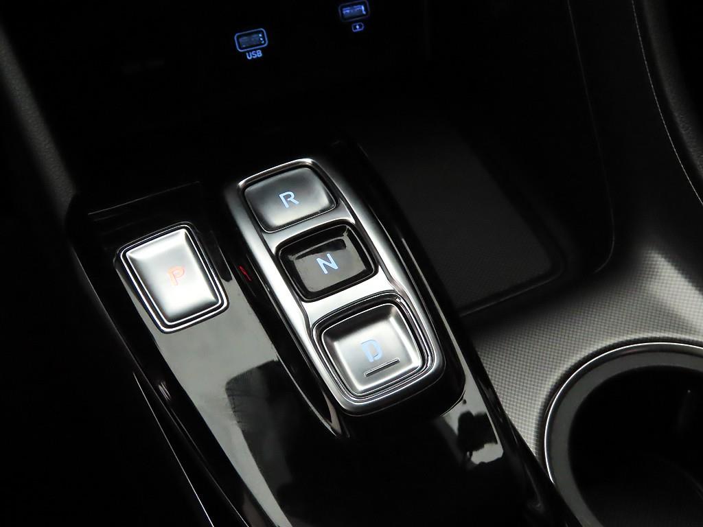 HYUNDAI Sonata - Vista 12