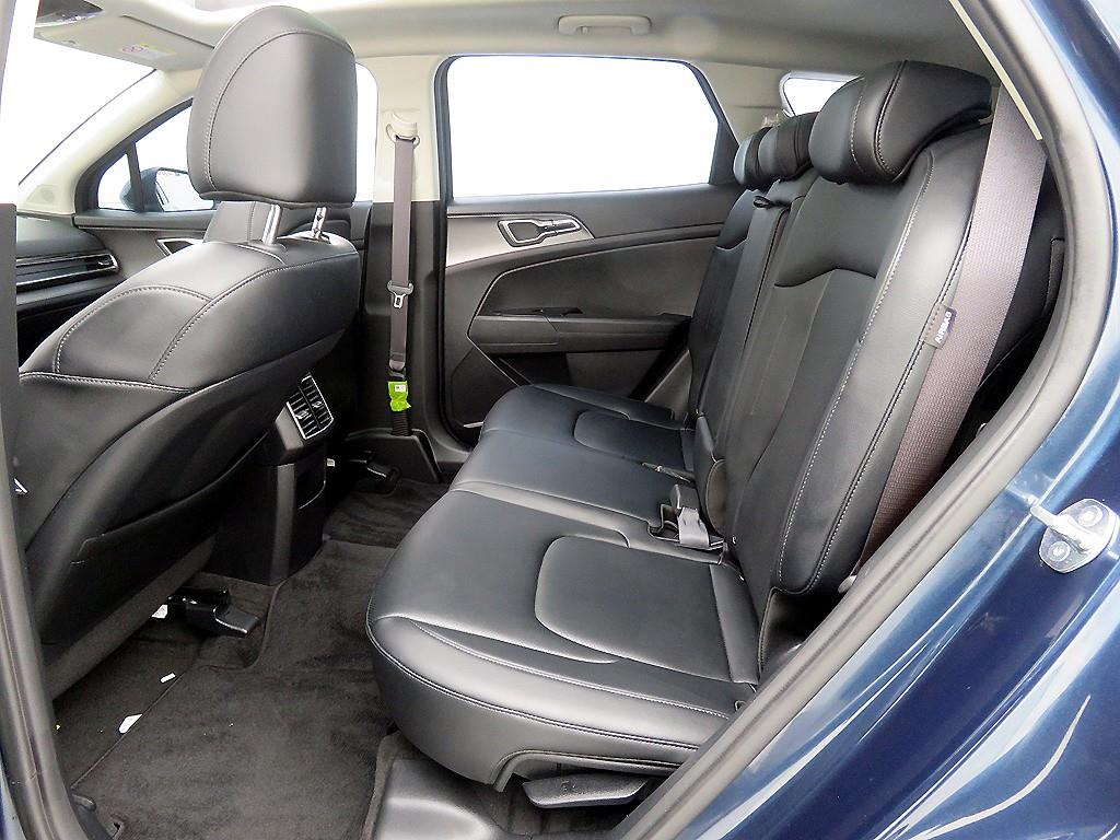 KIA Sportage - Vista 8