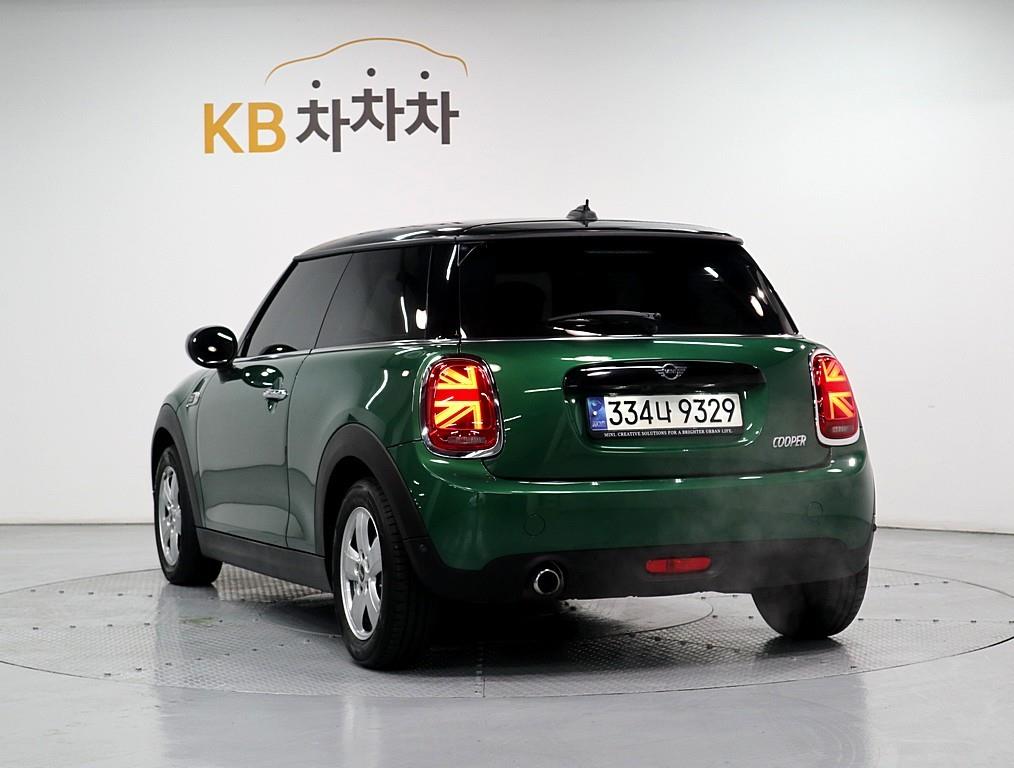 Mini Cooper - Vista 4