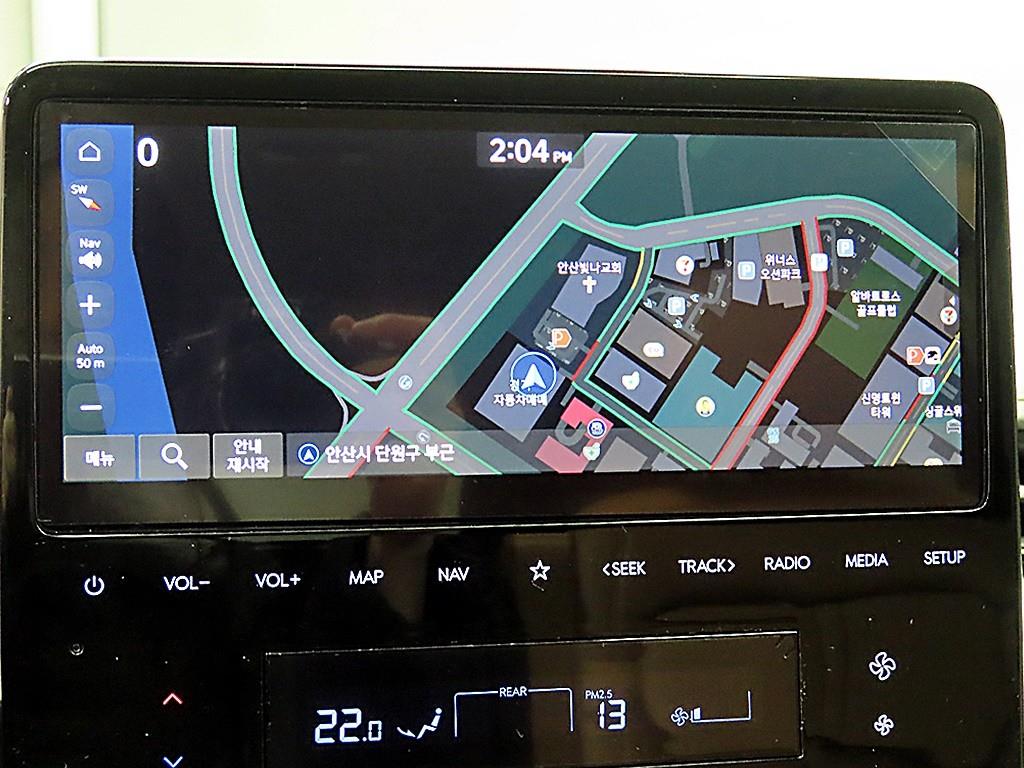 HYUNDAI Staria 2025 Blanco - Importación desde Corea - HF Imports Iquique - Foto 13