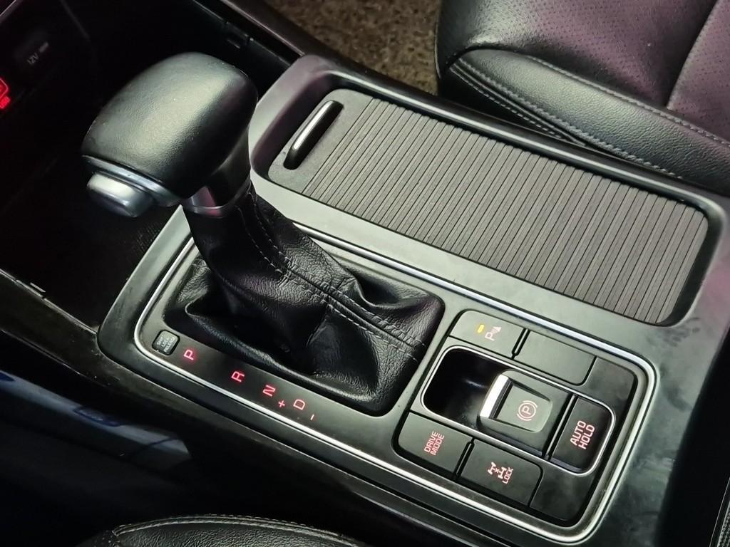 KIA Sorento - Vista 8