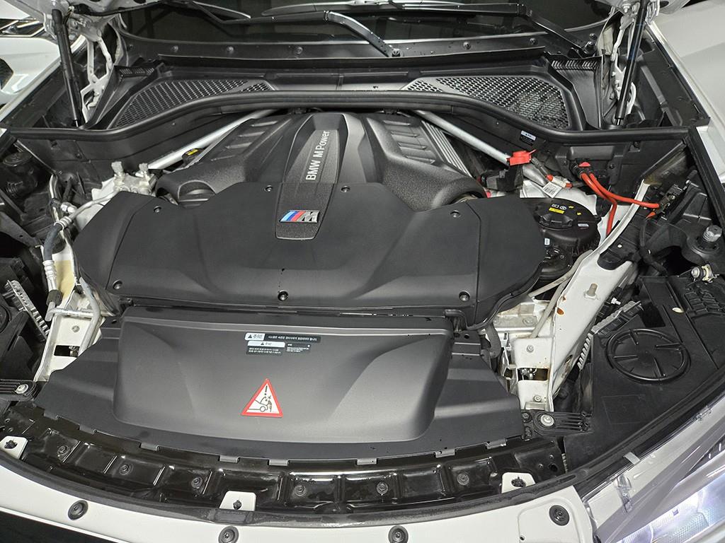 BMW X6M 2019 Blanco - Importación desde Corea - HF Imports Iquique - Foto 19