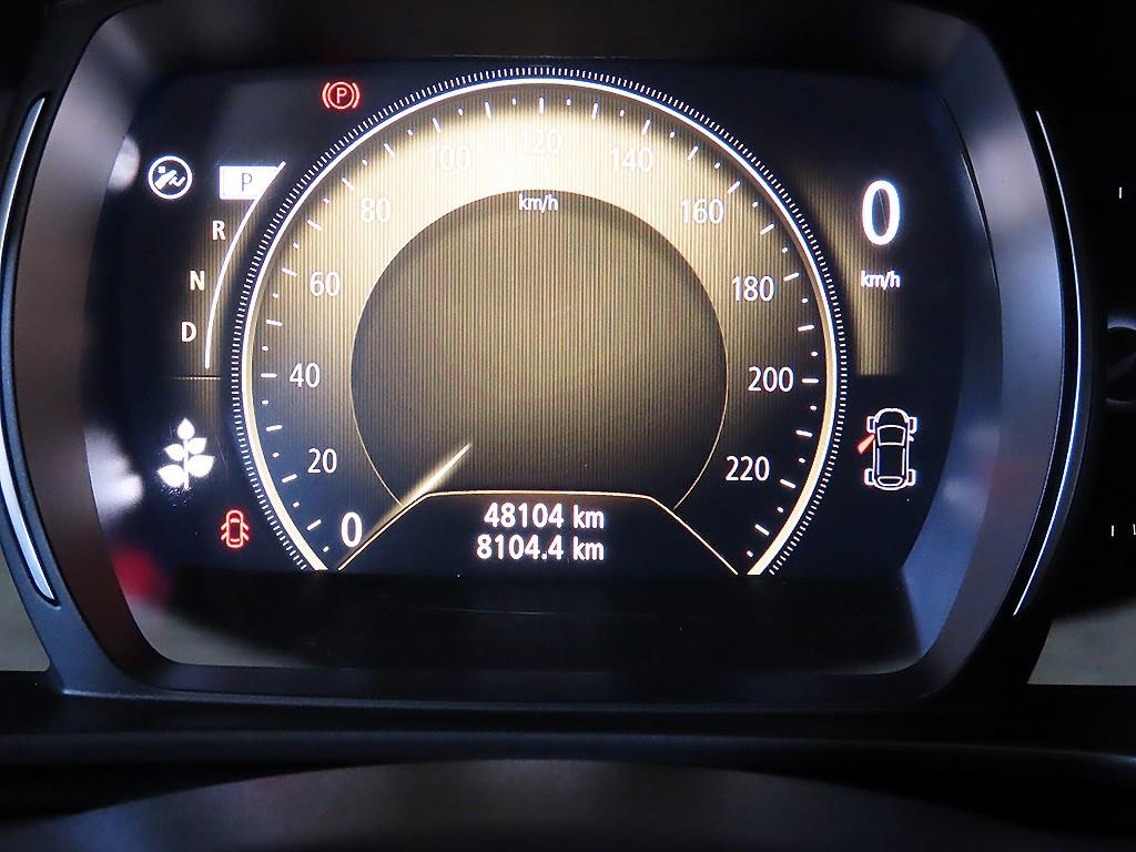 SAMSUNG QM6 - Vista 9