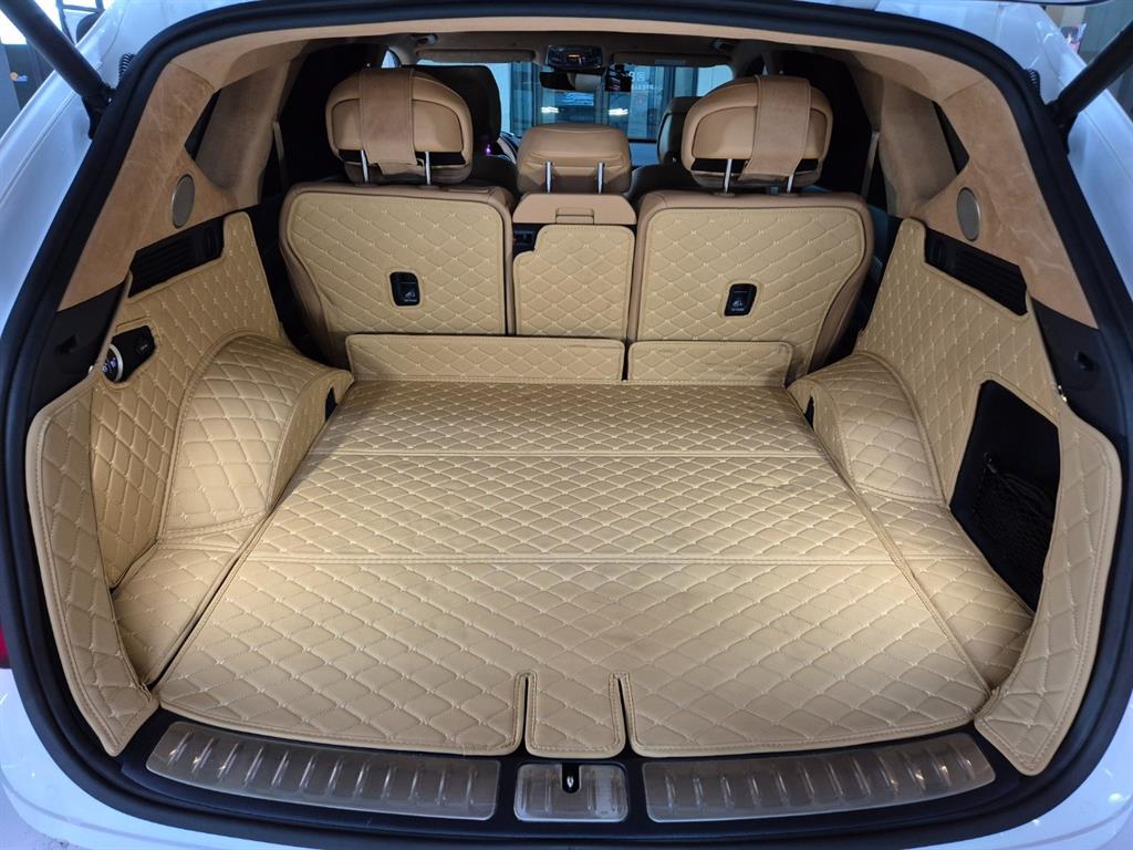 Genesis GV80 - Vista 8