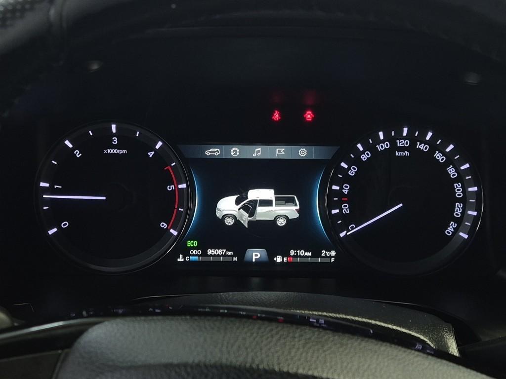 Ssangyong Rexton - Vista 6