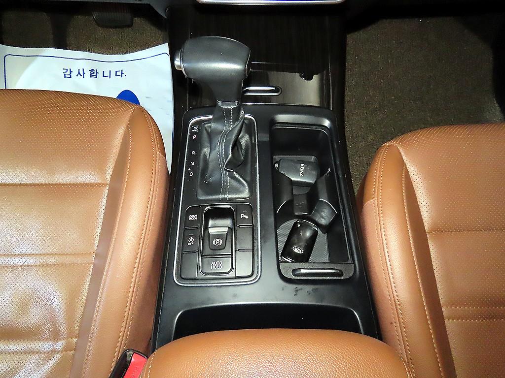 KIA Sorento - Vista 12