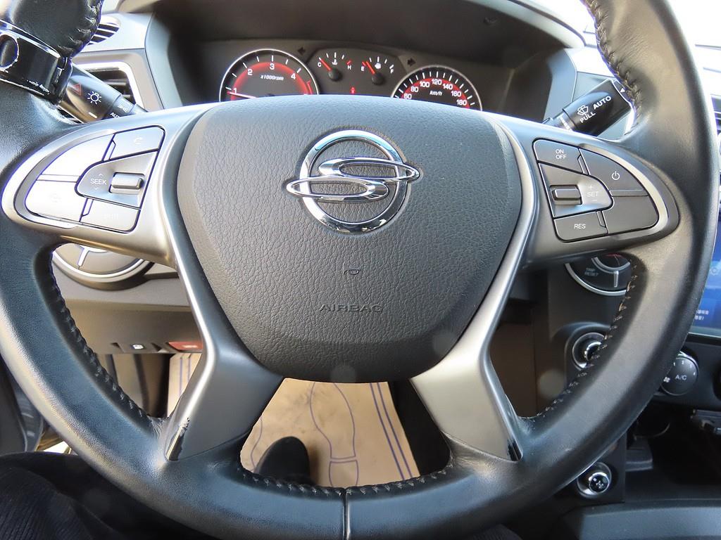 Ssangyong Korando - Vista 10