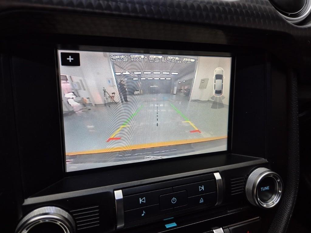 Ford Mustang - Vista 9