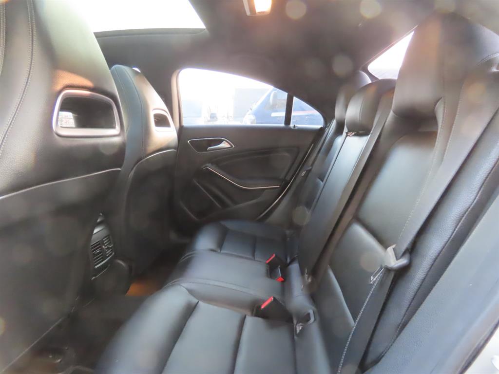 Mercedes Benz CLA Class 2016 Gris - Importación desde Corea - HF Imports Iquique - Foto 9