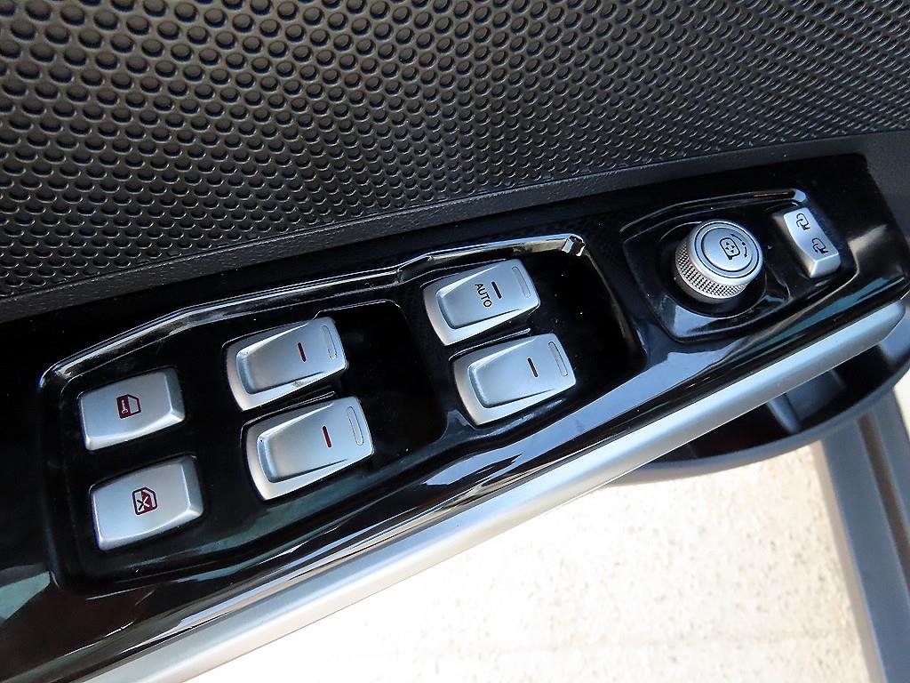 Ssangyong Tivoli 2016 - Importación desde Corea - HF Imports Iquique - Foto 13