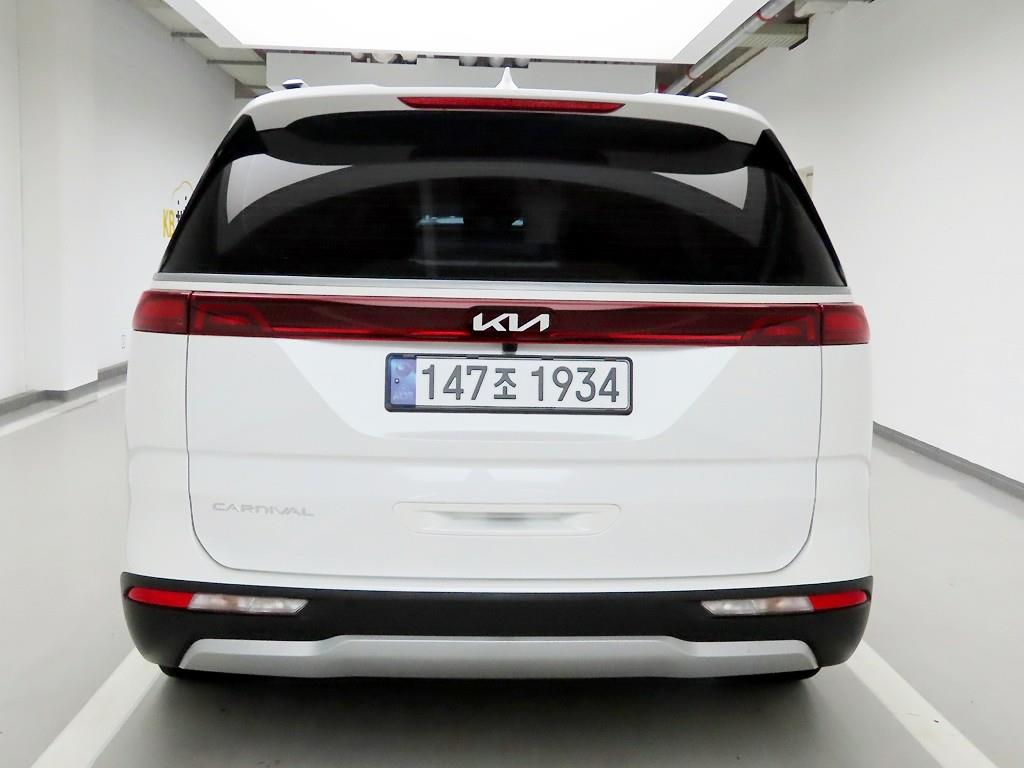 KIA Carnival - Vista 4