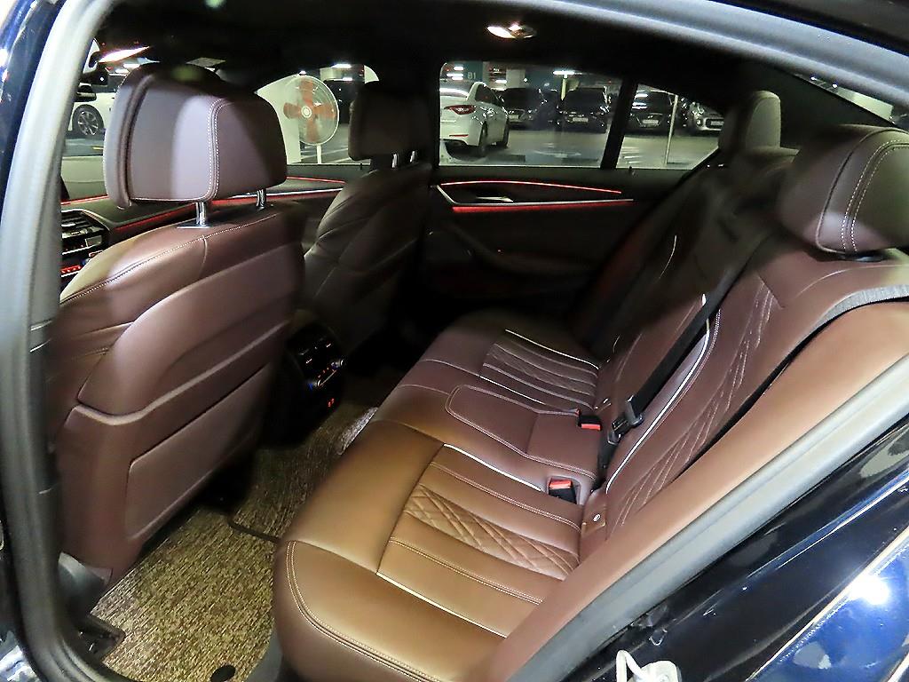 BMW 5 Series - Vista 7