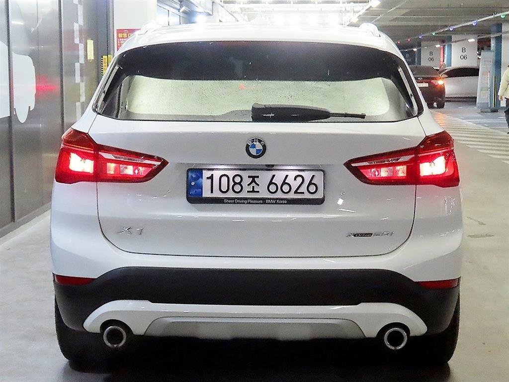 BMW X1 - Vista 5