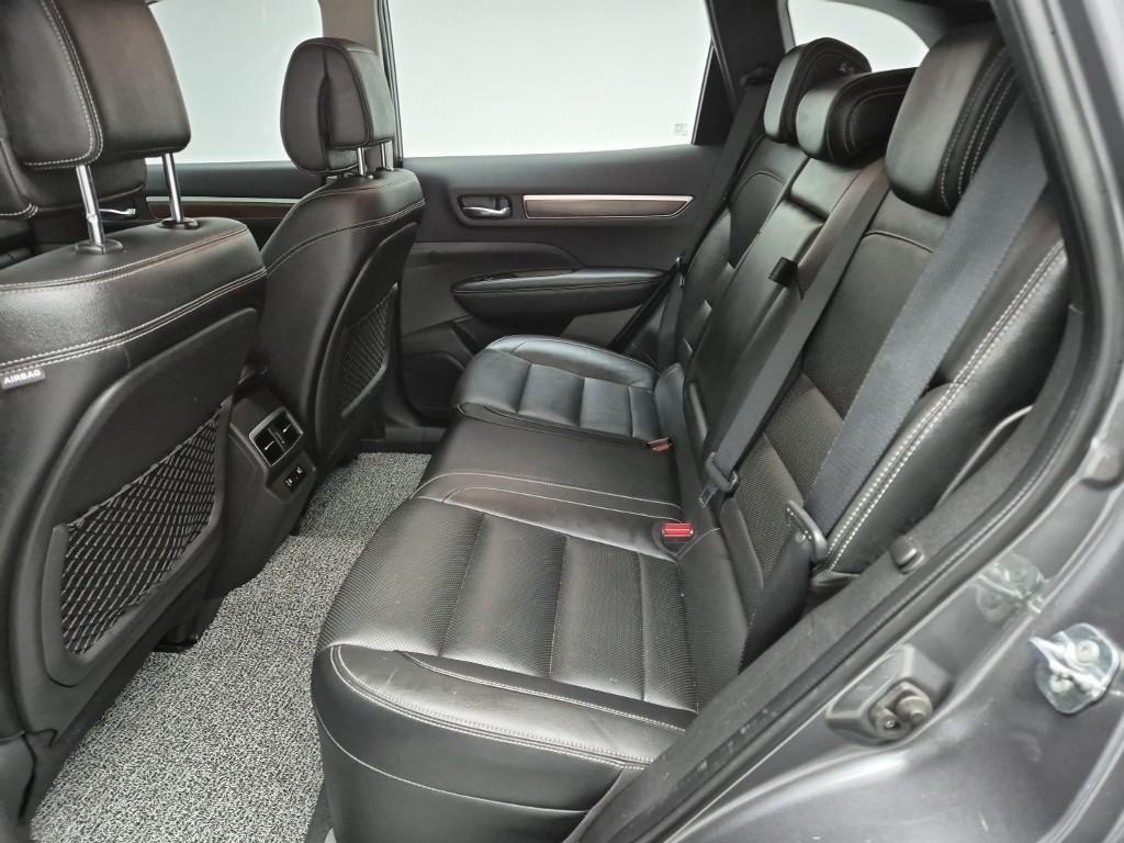 SAMSUNG QM6 - Vista 12