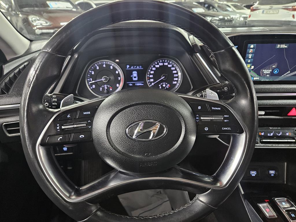 HYUNDAI Sonata - Vista 7