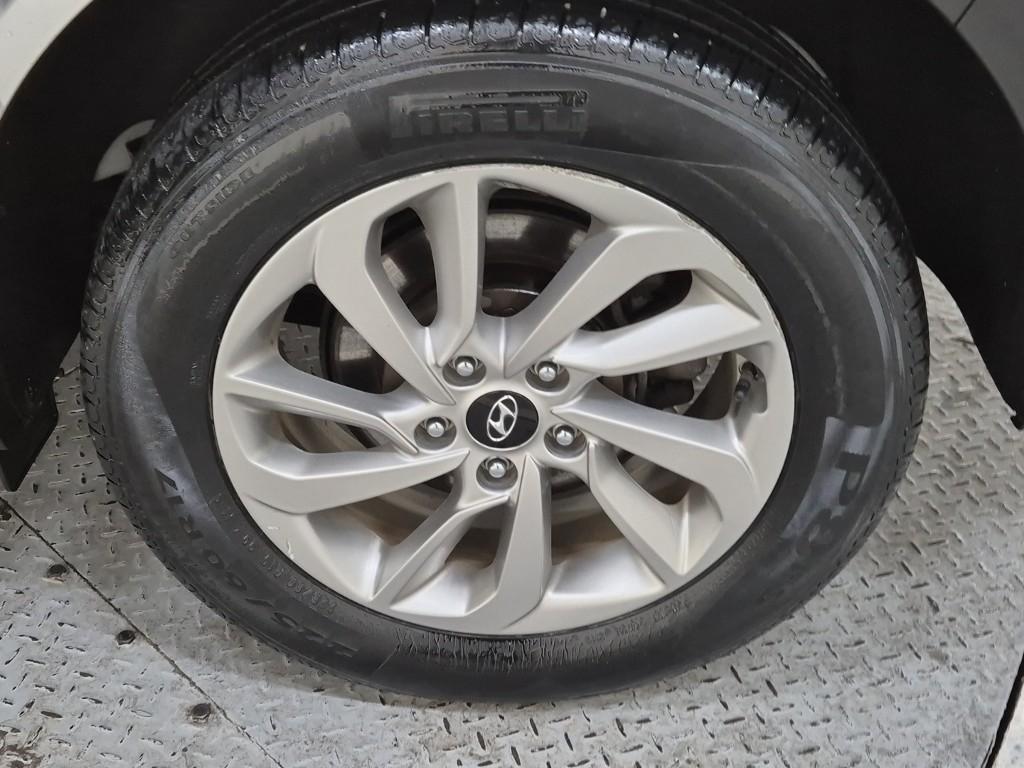 HYUNDAI Tucson 2017 Plateado - Importación desde Corea - HF Imports Iquique - Foto 19