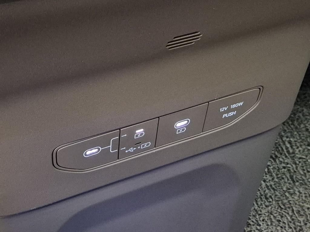 KIA EV9 2024 Blanco - Importación desde Corea - HF Imports Iquique - Foto 17