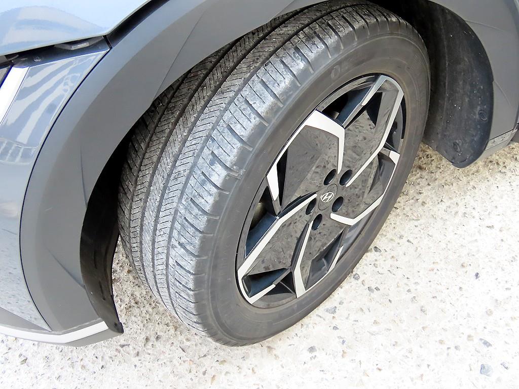 HYUNDAI Ioniq 5 2023 Gris - Importación desde Corea - HF Imports Iquique - Foto 20