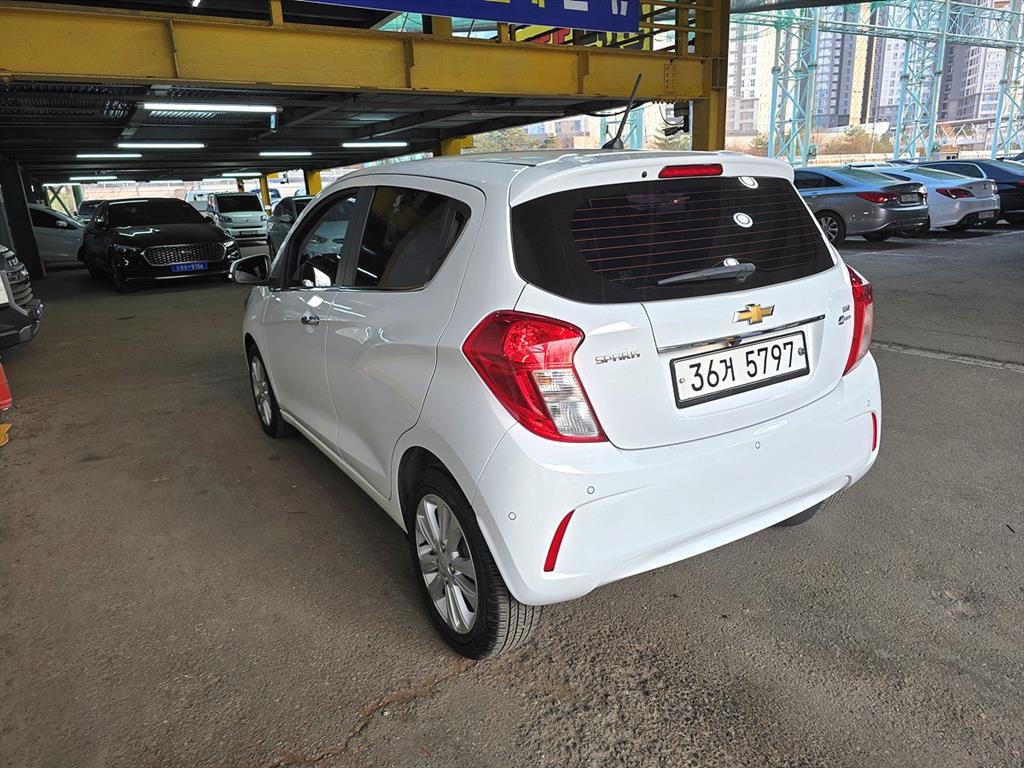 Chevrolet Spark - Vista 7
