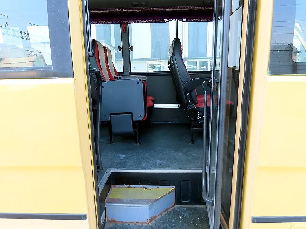 medium and large bus Medium Daewoo Bus - Vista 6