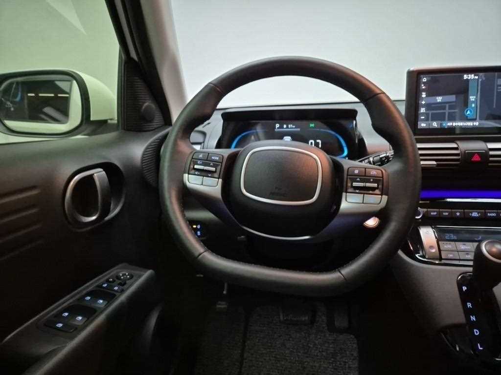 HYUNDAI Casper - Vista 9